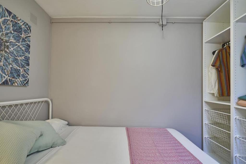 Bebarceloner Sant Andreu Apartments - 1 Bedroom ภายนอก รูปภาพ